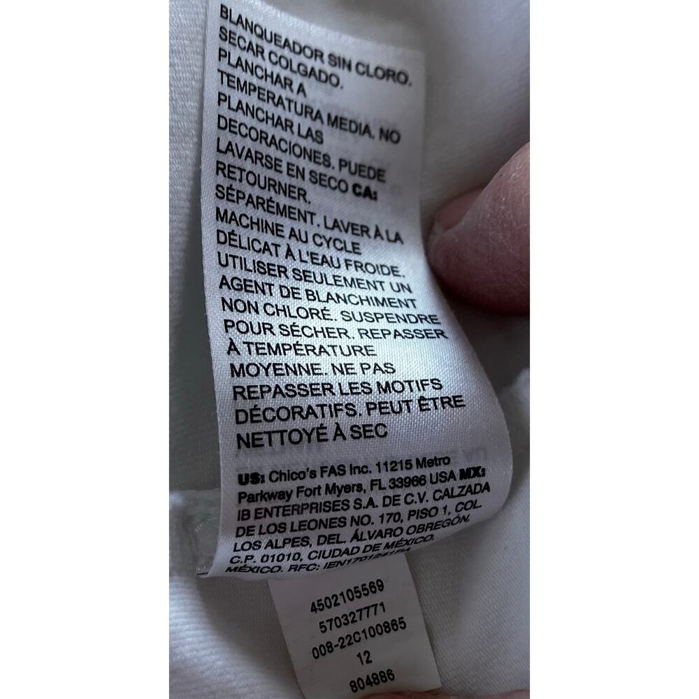 Chico's Women's White Casual 3/4 Sleeve Scoop Neck Smocked Shoulders SZ 3 US/XL - Picture 10 of 11